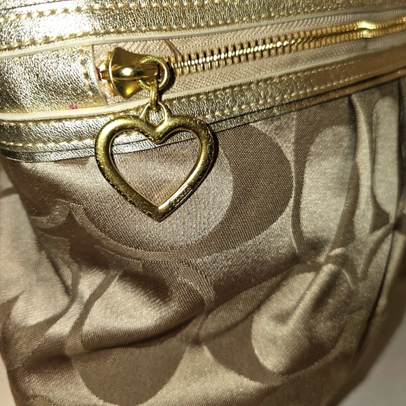 RARE Coach "Poppy Glitter Glam Groovy" Graffiti/Appliqué Handbag Gold - Picture 6 of 10